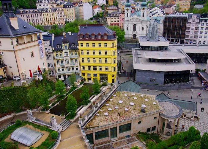 Hotel Ester Karlovy Vary Bagian luar foto